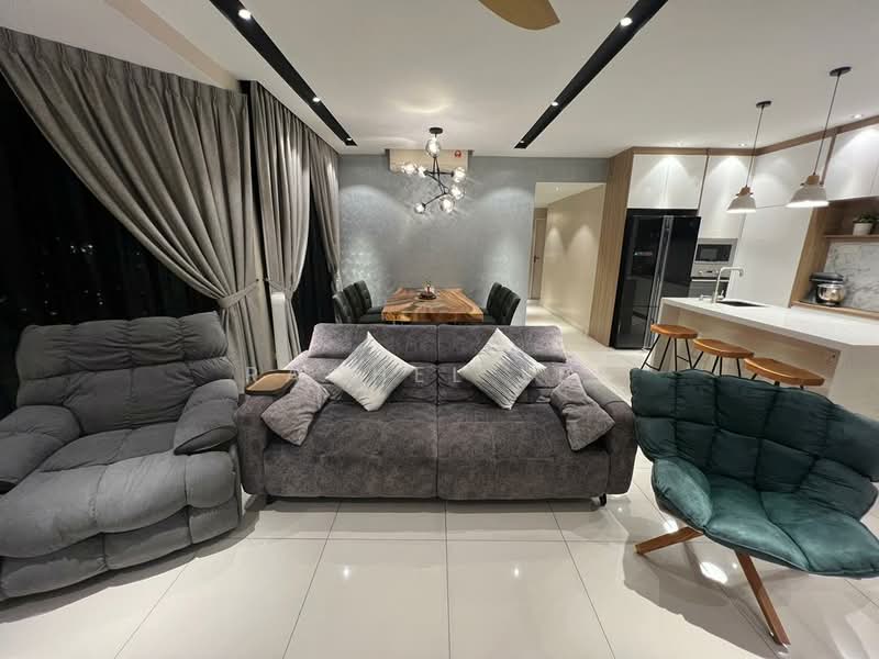 Kondominium untuk Dijual di Trinity Aquata - Rachel Lee - Living Room - PropertyGuru.com.my