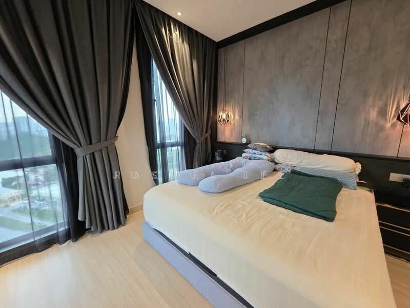 Kondominium untuk Dijual di Trinity Aquata - Rachel Lee - Bedroom - PropertyGuru.com.my