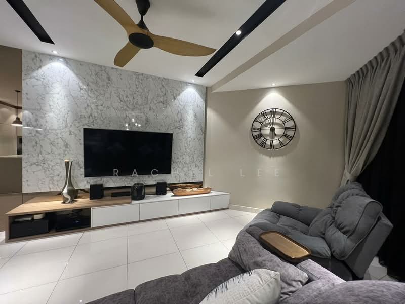 Kondominium untuk Dijual di Trinity Aquata - Rachel Lee - Living Room - PropertyGuru.com.my