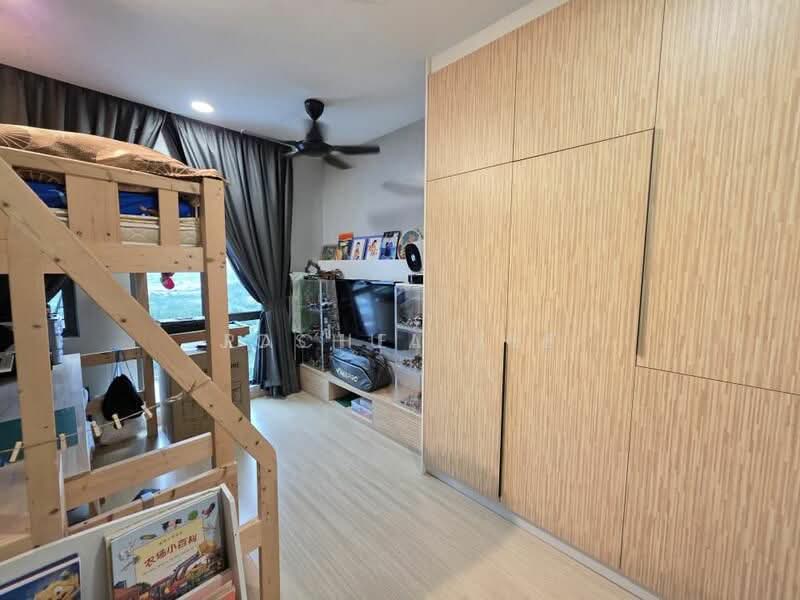 Kondominium untuk Dijual di Trinity Aquata - Rachel Lee - Bedroom - PropertyGuru.com.my