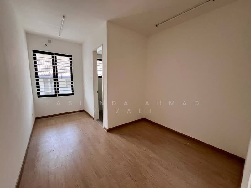 Rumah Teres 2 Tingkat untuk Disewa di Kajang (Selangor) - Haslinda Ahmad Razali - PropertyGuru.com.my