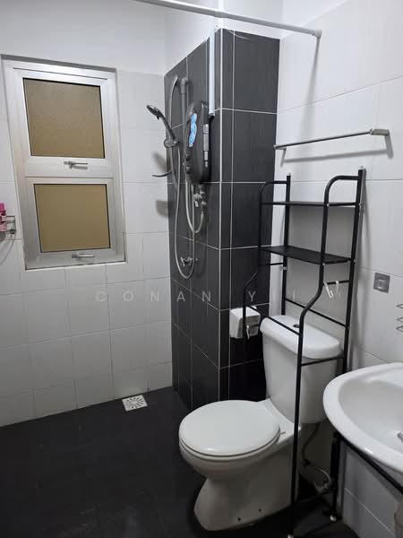 Servis Apartment untuk Disewa di Saville @ Kajang - Conan Yii - Bathroom - PropertyGuru.com.my