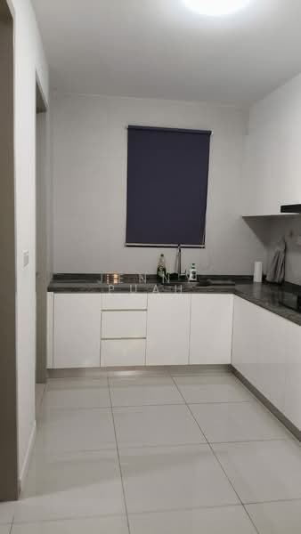 Service Residence for Rent at Sapphire Paradigm - Jenny Puah - Kitchen - PropertyGuru.com.my