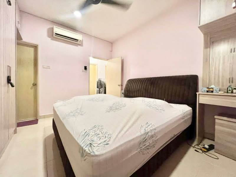 Kondominium untuk Dijual di Kristal Heights - Aliff Iqbal - Bedroom - PropertyGuru.com.my