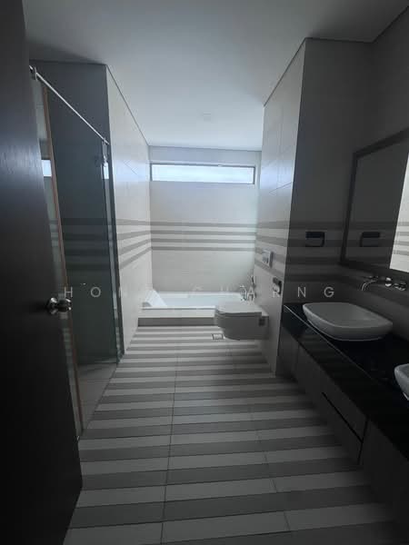Semi-Detached House for Rent in Iskandar Puteri (Nusajaya) (Johor) - Hong Charng Lee - Bathroom - PropertyGuru.com.my