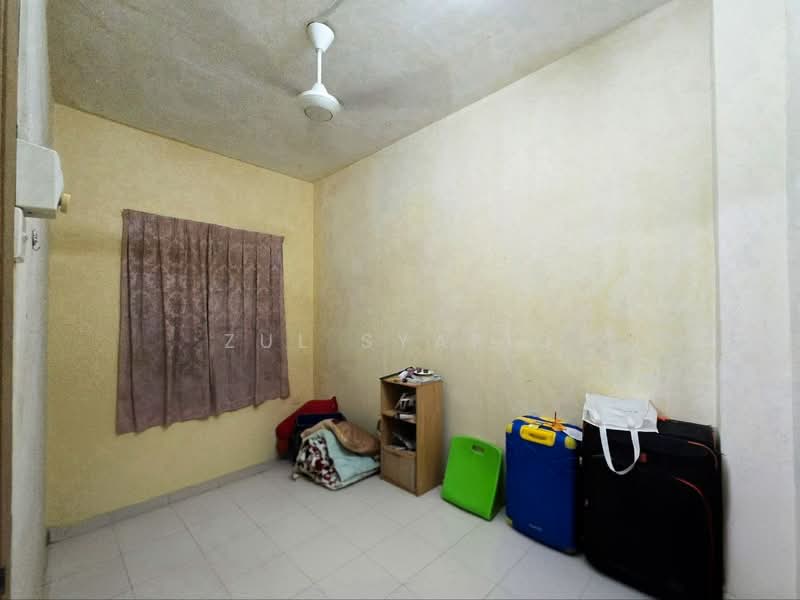 2-storey Terraced House for Sale in Bandar Putra Permai (Seri Kembangan) - Zul Syafiq - Interior - PropertyGuru.com.my