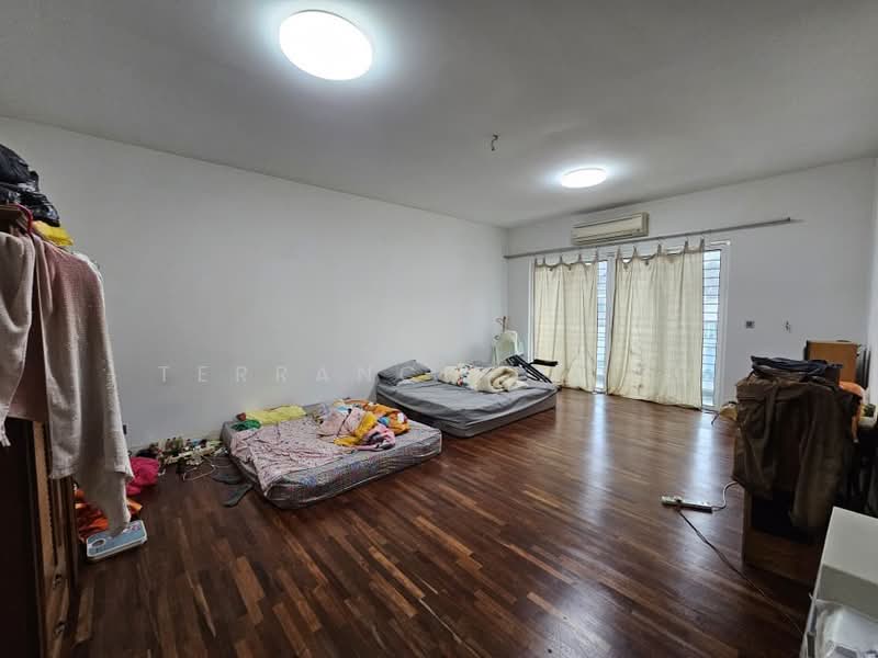 3-storey Terraced House for Sale in Taman Taming Indah 2 (Bandar Sungai Long) - Terrance Leong - PropertyGuru.com.my