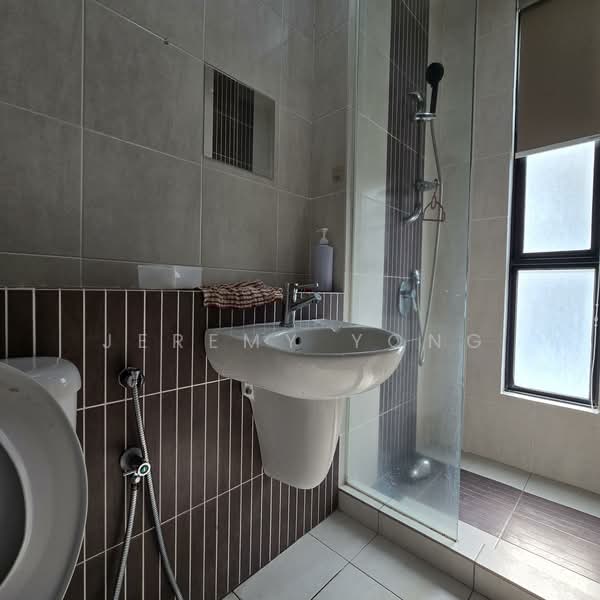 Rumah Berkembar untuk Disewa di Kajang (Selangor) - Jeremy Yong - PropertyGuru.com.my