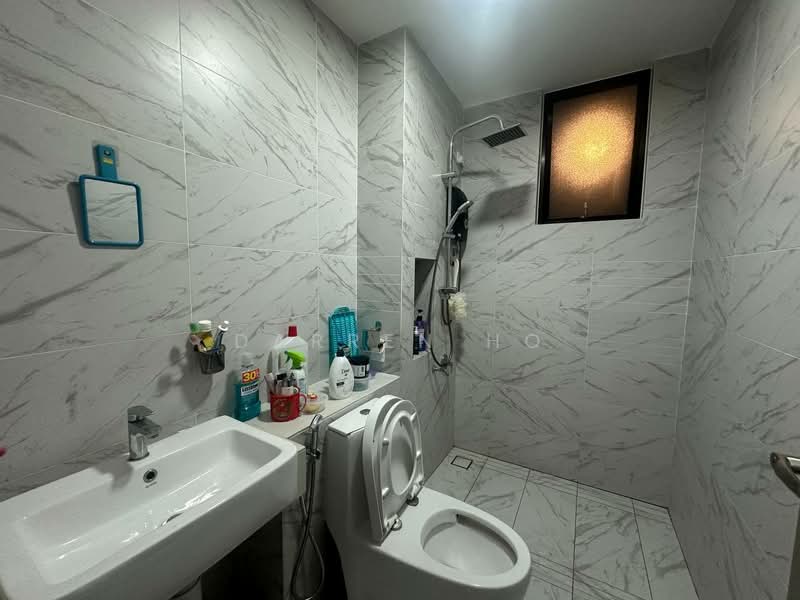 2-storey Terraced House for Sale in Johor Bahru (Johor) - Darren Ho - Bathroom - PropertyGuru.com.my