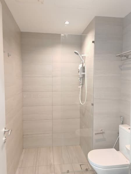 Service Residence for Rent at BeCentral @ i-City - Victoria Ng - Bathroom - PropertyGuru.com.my