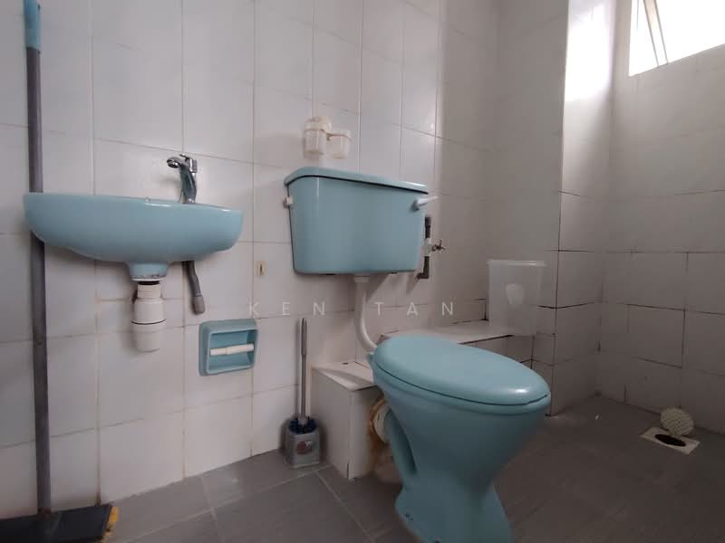 Condominium for Rent at Danau Idaman - KEN TAN - Bathroom - PropertyGuru.com.my