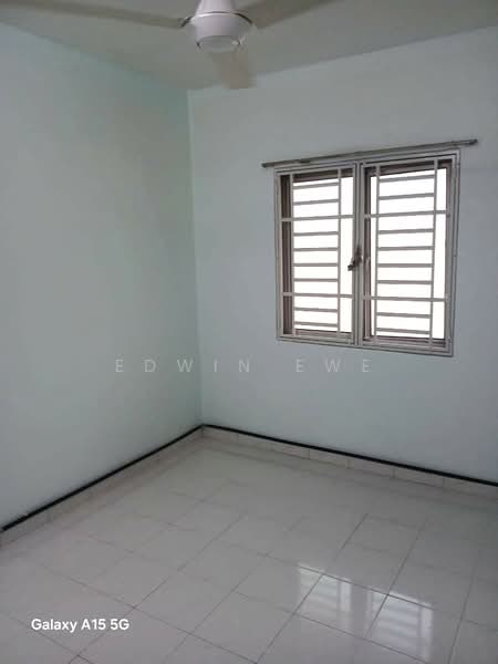 Apartment for Rent at Sri Ivori Apartment - Edwin Ewe - Bedroom - PropertyGuru.com.my