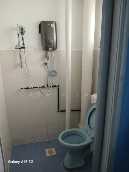 Apartment for Rent at Sri Ivori Apartment - Edwin Ewe - Bathroom - PropertyGuru.com.my
