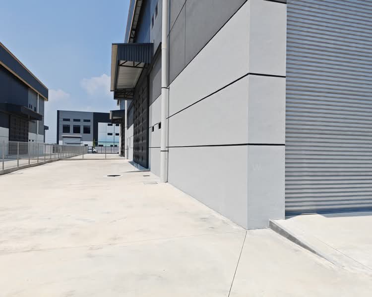 Semi-D Factory for Sale in Kapar Industrial Park (Kapar) - Henry Chew - Exterior - PropertyGuru.com.my