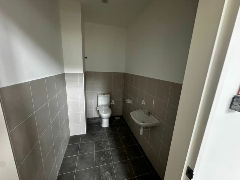 For Rent - Taman Bukit Kempas