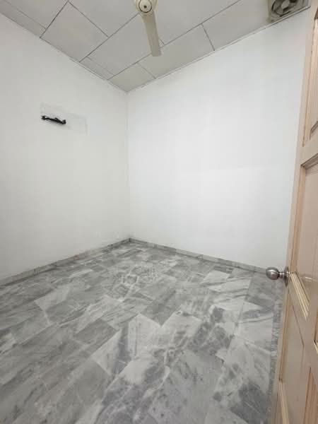 1-storey Terraced House for Sale in Taman Sri Segambut (Segambut) - Davis Ong - Interior - PropertyGuru.com.my