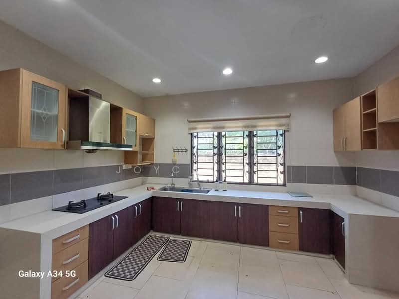 Semi-Detached House for Sale in Puchong (Selangor) - Joyce Hoo - Kitchen - PropertyGuru.com.my