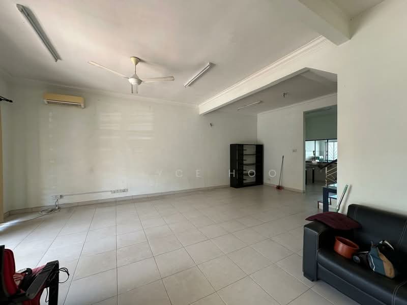 Semi-Detached House for Sale in Puchong (Selangor) - Joyce Hoo - Living Room - PropertyGuru.com.my