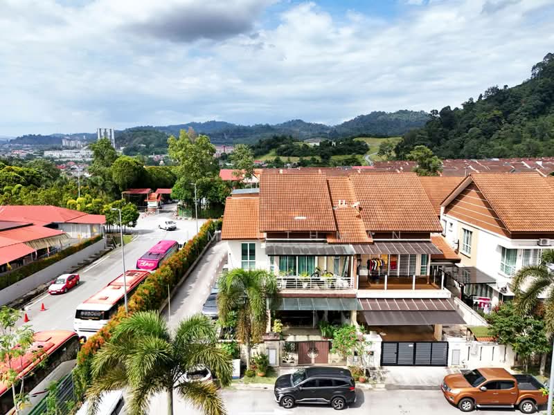 Rumah Berkembar untuk Dijual di Ampang Saujana (Ampang) - Azim Othman - Exterior - PropertyGuru.com.my