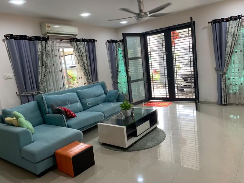 Semi-Detached House for Sale in Lukut (Negeri Sembilan) - Nicky Chua - Living Room - PropertyGuru.com.my