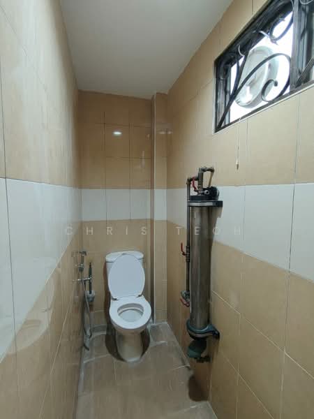 2-storey Terraced House for Rent in Jelutong (Penang) - Chris Teoh - Bathroom - PropertyGuru.com.my