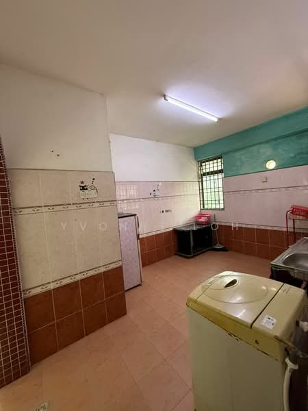 Rumah Flat untuk Dijual di Taman Sri Angsana - Yvonne Loh - Kitchen - PropertyGuru.com.my