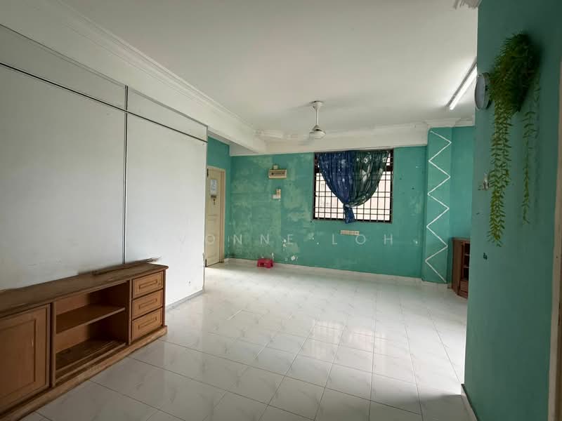 Rumah Flat untuk Dijual di Taman Sri Angsana - Yvonne Loh - Living Room - PropertyGuru.com.my