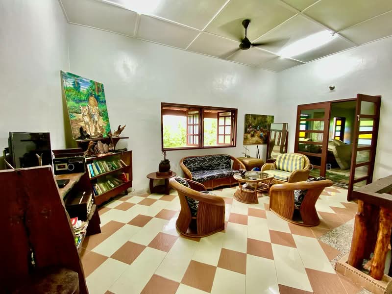 Agricultural Land for Sale in Kuantan (Pahang) - Noor Aini Bt Ayob - Living Room - PropertyGuru.com.my