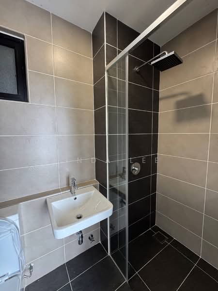 Servis Apartment untuk Disewa di D'Pristine - Linda Lee - Bathroom - PropertyGuru.com.my