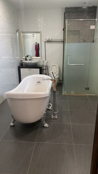 Rumah Banglo untuk Dijual di Klang (Selangor) - Mel Wong - Bathroom - PropertyGuru.com.my