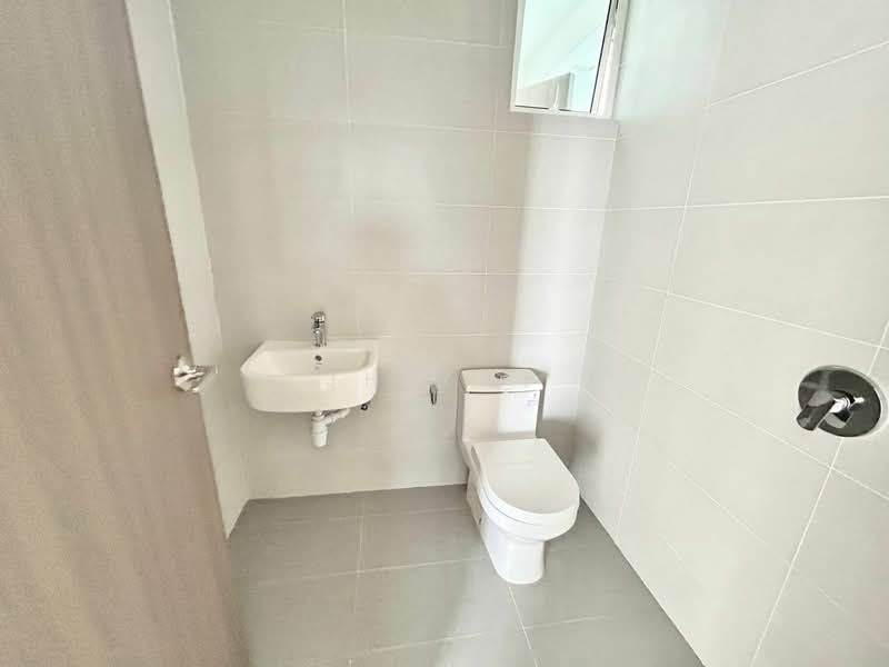 Servis Apartment untuk Dijual di TRELLIS RESIDENCES - JH Yap - Bathroom - PropertyGuru.com.my
