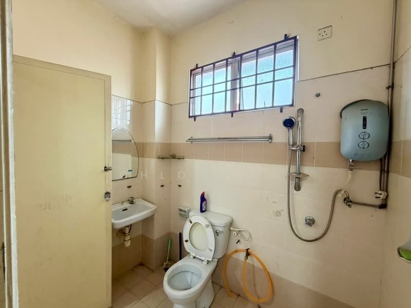 2-storey Terraced House for Sale in Bukit Mertajam (Penang) - Chloe Ang - Bathroom - PropertyGuru.com.my