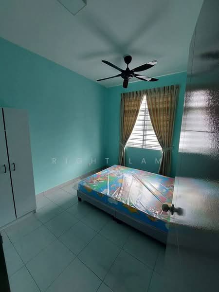 2-storey Terraced House for Rent in Bandar Seri Alam (Masai) - Right Lam - Bedroom - PropertyGuru.com.my