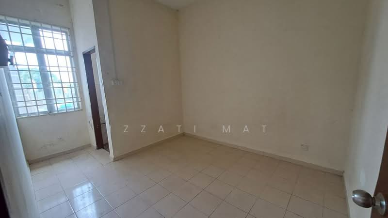 1-storey Terraced House for Sale in Pasir Puteh (Kelantan) - Izzati Mat - Interior - PropertyGuru.com.my