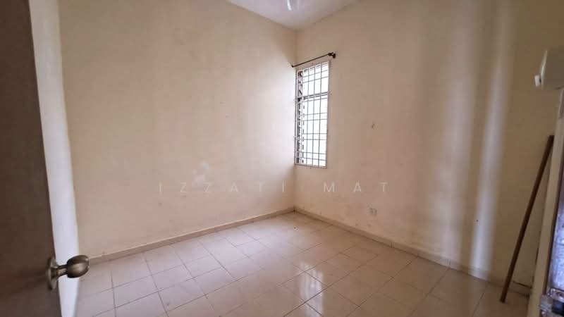 1-storey Terraced House for Sale in Pasir Puteh (Kelantan) - Izzati Mat - Interior - PropertyGuru.com.my