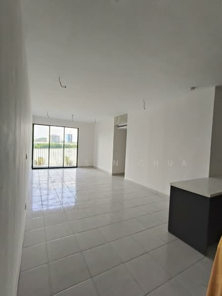 Servis Apartment untuk Dijual di E'Island Lake Haven - Jackson Chua - Living Room - PropertyGuru.com.my