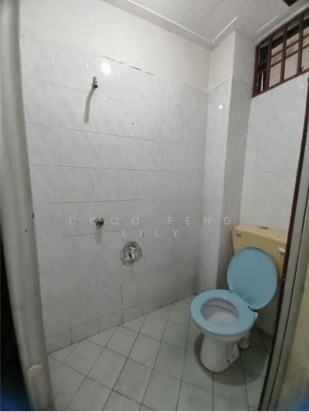 Rumah Teres 2 Tingkat untuk Dijual di Taman Mount Austin (Tebrau) - Coco Feng Lily - Bathroom - PropertyGuru.com.my