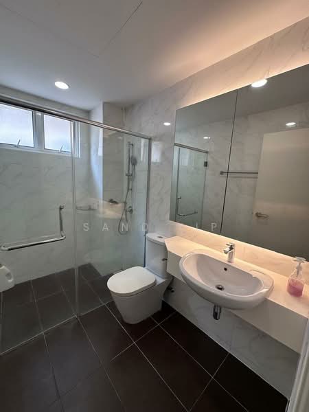 Kondominium untuk Disewa di Hijauan Saujana - Sand Yip - Bathroom - PropertyGuru.com.my