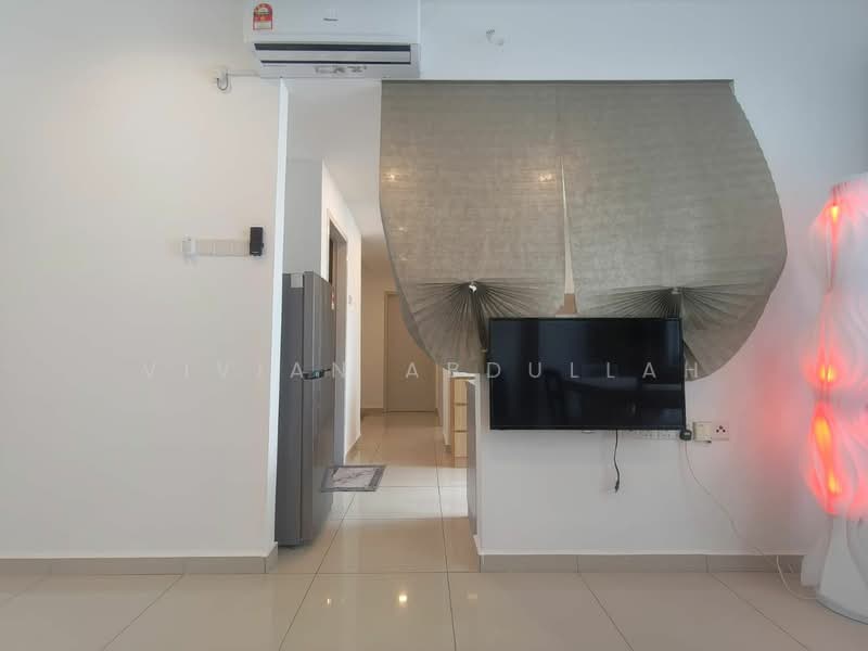 Servis Apartment untuk Disewa di Midas @ Seri Alam - Vivian Abdullah - Living Room - PropertyGuru.com.my