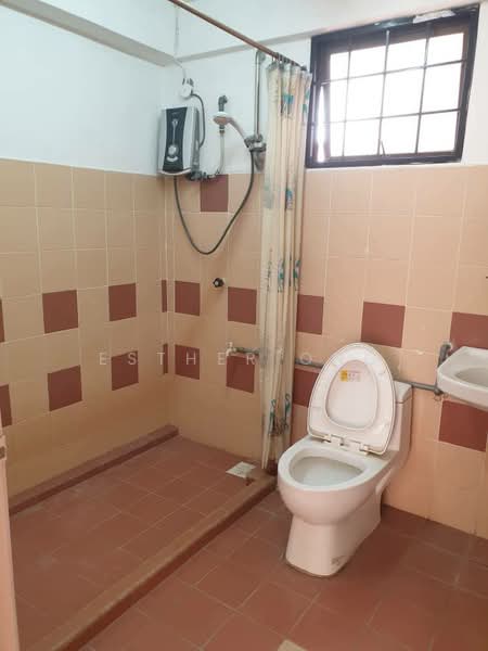 Condominium for Rent at Evergreen Park Acorn & Hazel - Esther Ong - Bathroom - PropertyGuru.com.my