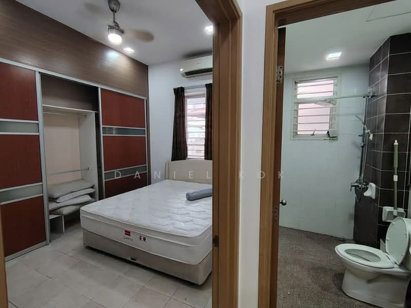 Semi-Detached House for Sale in Bandar Botanic (Klang) - Daniel Kok - Bedroom - PropertyGuru.com.my