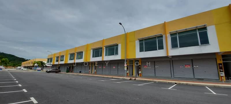 Shop for Sale in Saujana Utama (Puncak Alam) - Joey Koh - Exterior - PropertyGuru.com.my