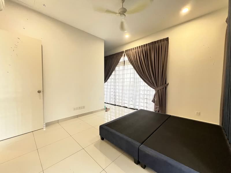 2-storey Terraced House for Sale in Austin (Johor Bahru) - Ethan Gan - Bedroom - PropertyGuru.com.my