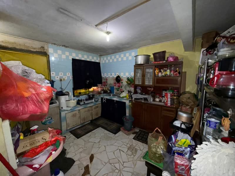 2-storey Terraced House for Sale in Bagan (Johor) - Albert Liew - Kitchen - PropertyGuru.com.my