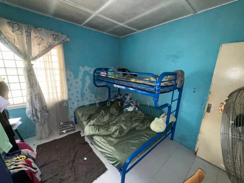 2-storey Terraced House for Sale in Bagan (Johor) - Albert Liew - Bedroom - PropertyGuru.com.my