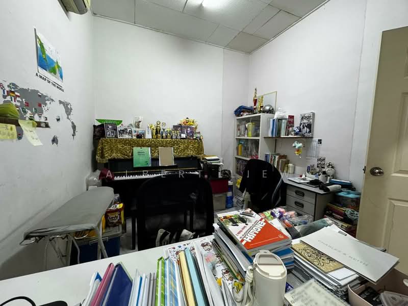 1-storey Terraced House for Sale in Bagan (Johor) - Albert Liew - Study - PropertyGuru.com.my