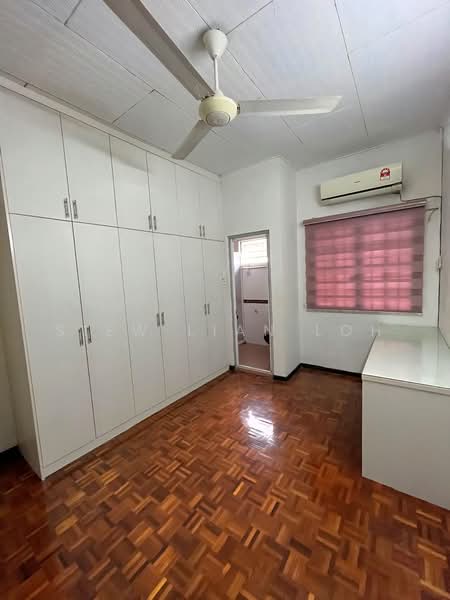 Rumah Teres 2 Tingkat untuk Disewa di Kelana Jaya (Petaling Jaya) - Siew Lian Loh - Bedroom - PropertyGuru.com.my