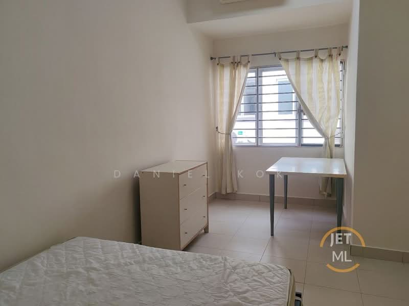 2-storey Terraced House for Sale in Setia Impian (Setia Alam) - Daniel Kok - Bedroom - PropertyGuru.com.my