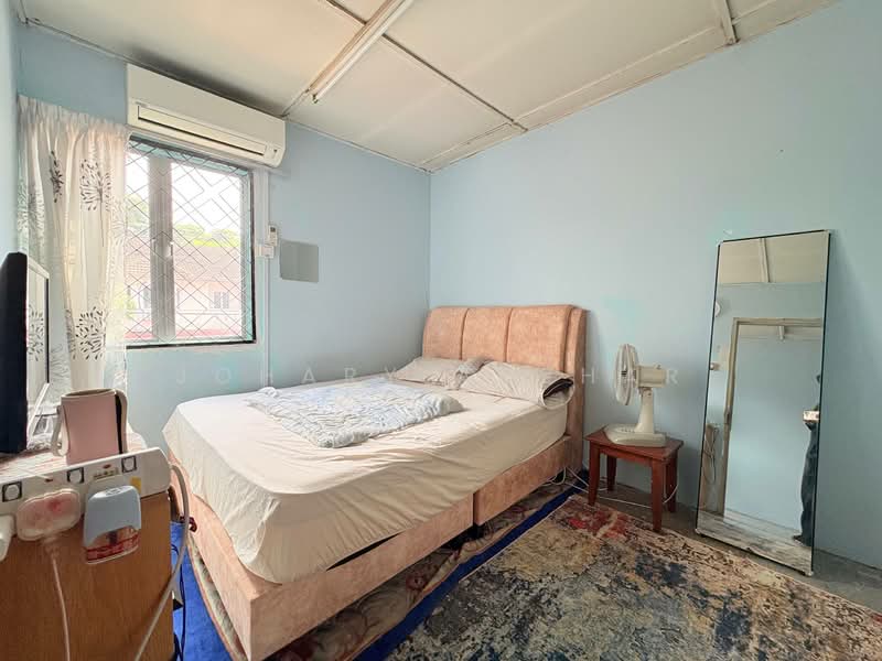 2-storey Terraced House for Sale in Seksyen 18 (Shah Alam) - Johary Adzhar - Bedroom - PropertyGuru.com.my