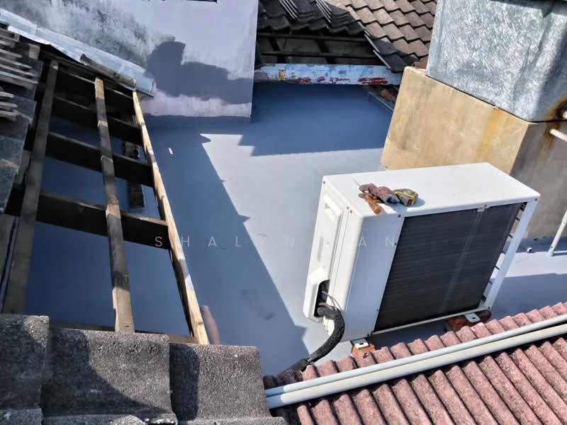 Terraced House for Sale in Taman Semabok (Melaka City) - Shalyn Tan - Roof - PropertyGuru.com.my